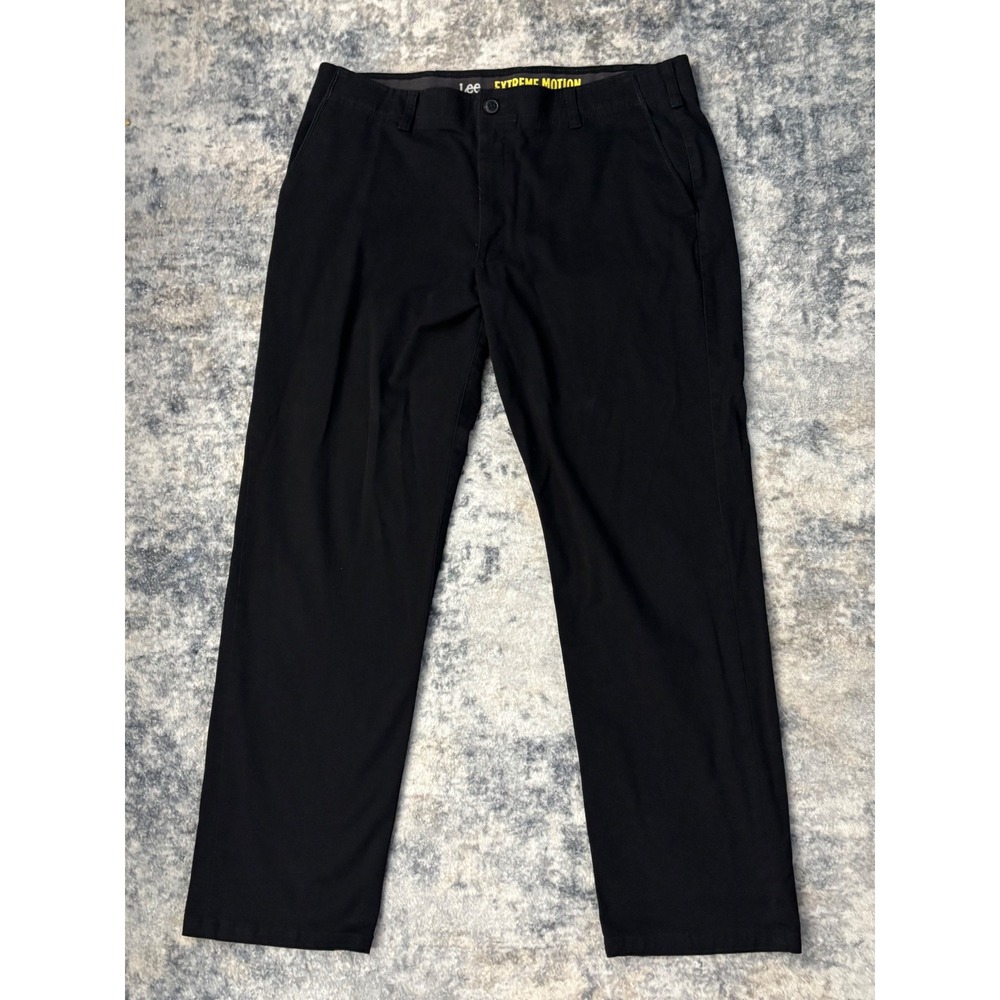 Lee Extreme Motion Jeans Mens 38x32 Black Straight Fit Tapered Leg Preppy Casual